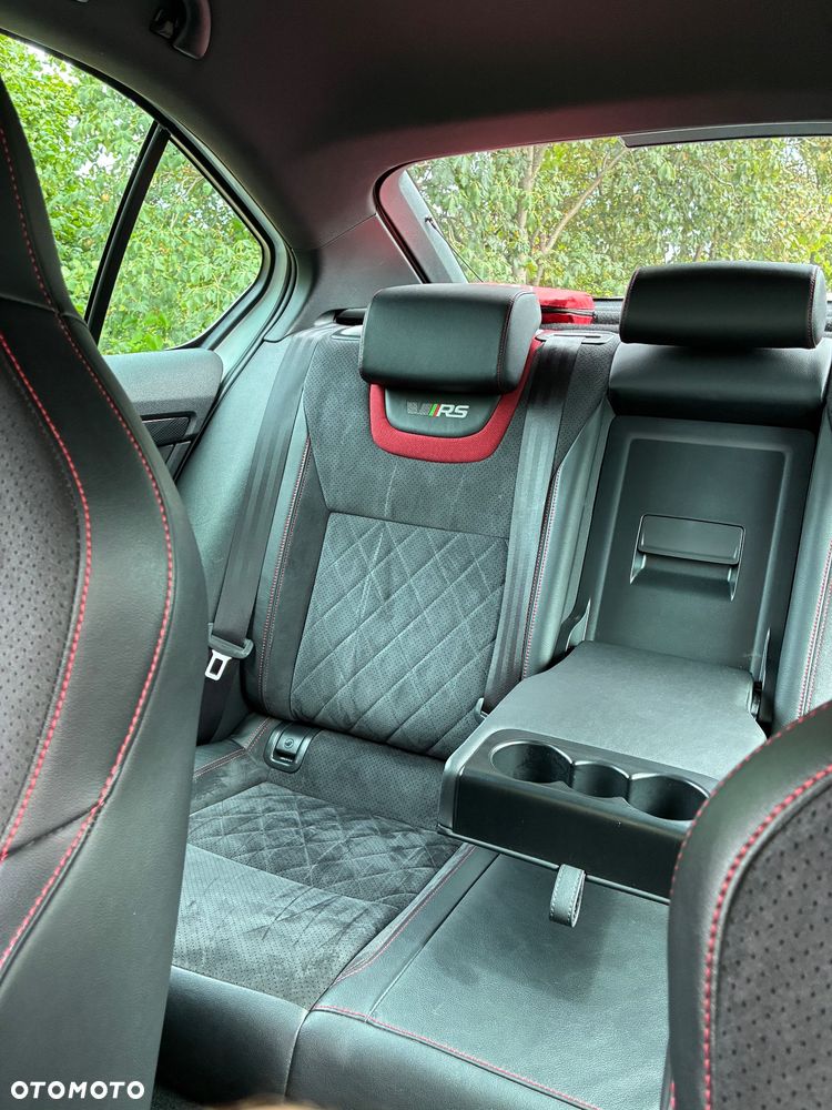 Skoda Octavia 2.0 TSI RS Challenge 245 DSG - 32