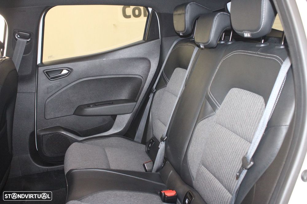 Renault Clio 1.5 Blue dCi Exclusive - 28