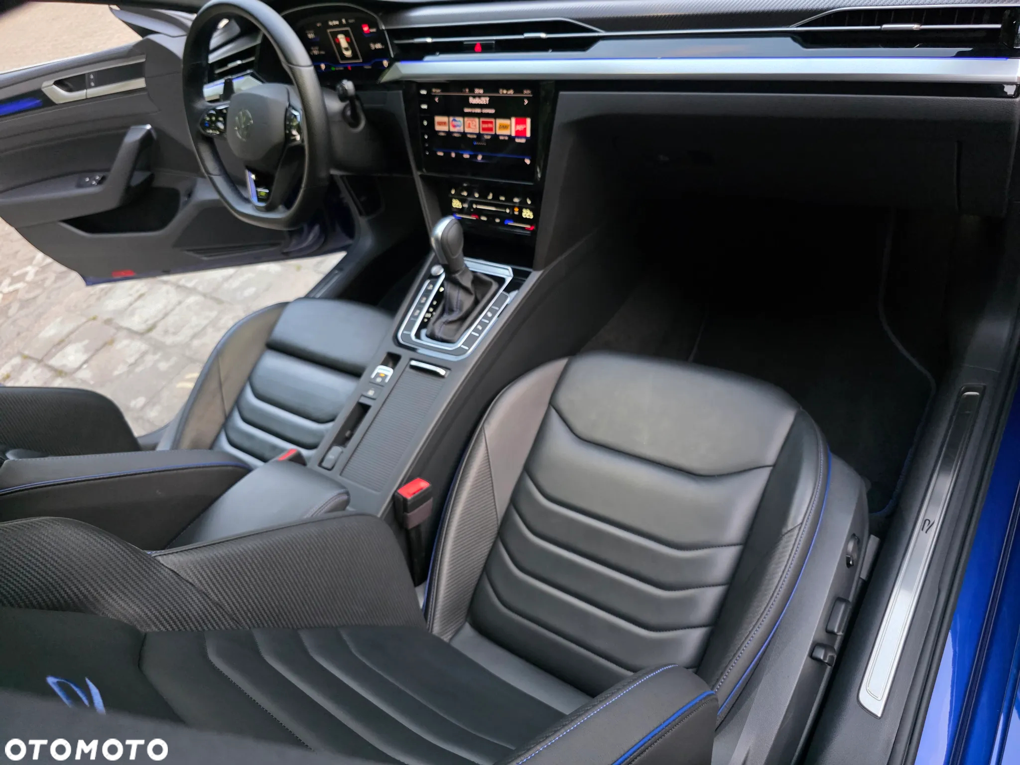 Volkswagen Arteon 2.0 TSI 4Motion R DSG - 31