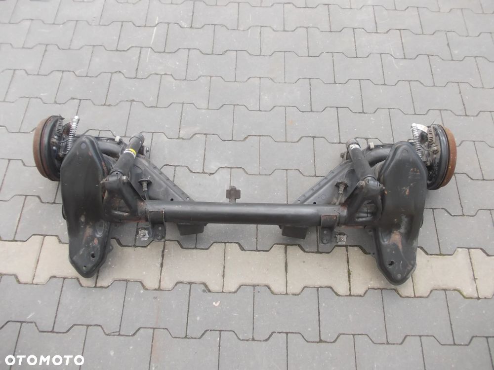 Belka tył oś zawieszenie wahacz Fiat Seicento - 1