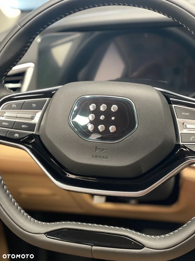 DFSK e5 1.5 PHEV Prestige E-CVT - 17