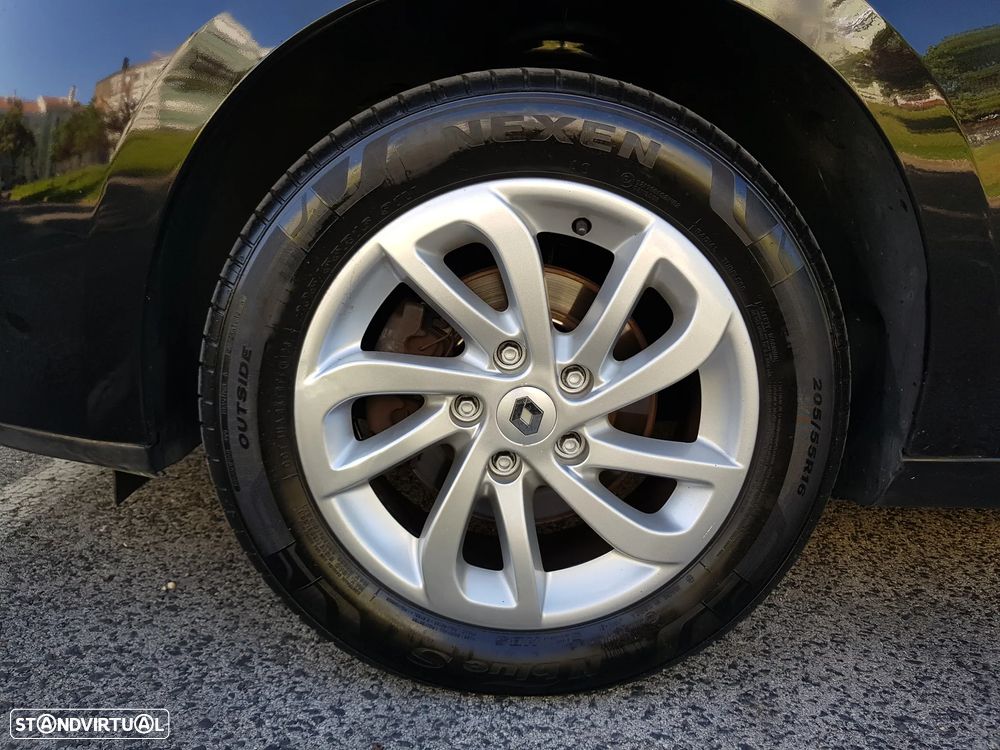 Renault Mégane Sport Tourer 1.5 dCi Dynamique - 33