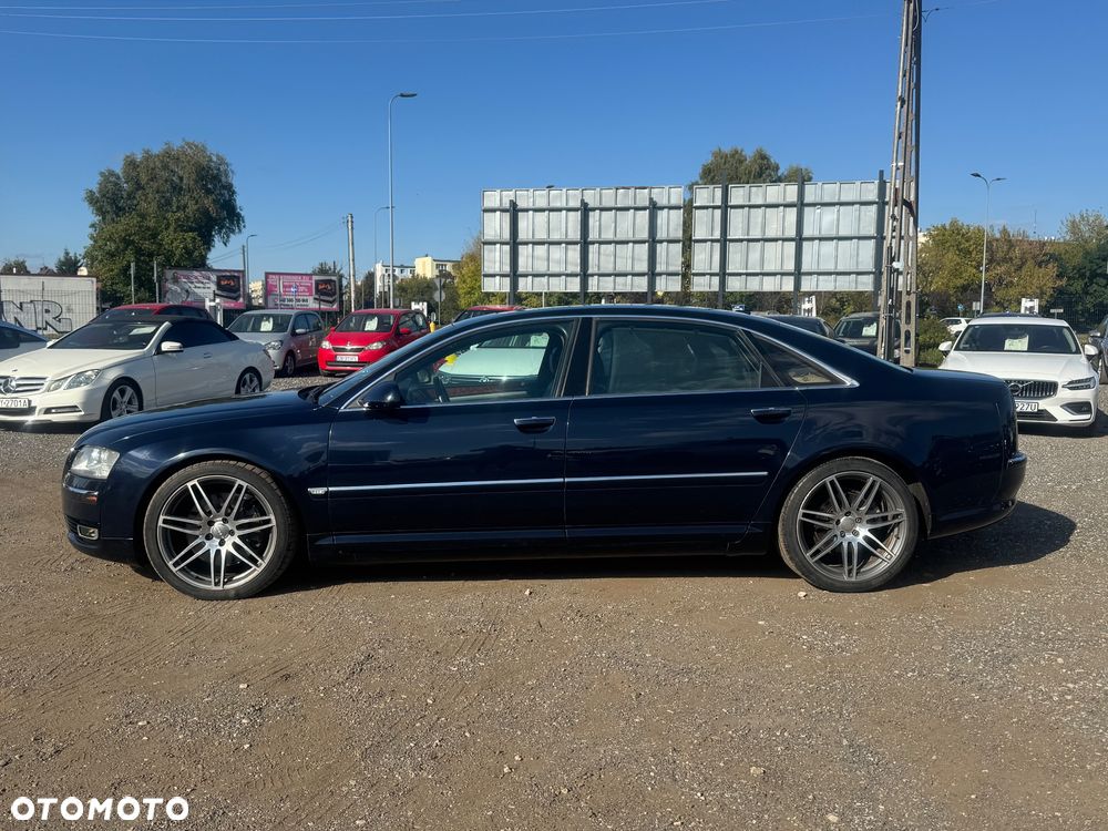 Audi A8 4.2 quattro Langversion - 13