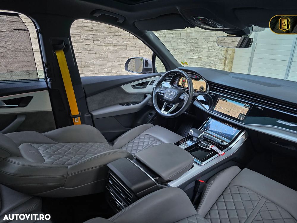 Audi Q7 - 10