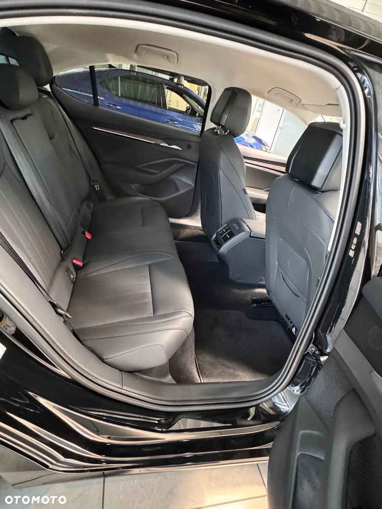 Skoda Superb 2.0 TSI 4x4 L&K DSG - 16