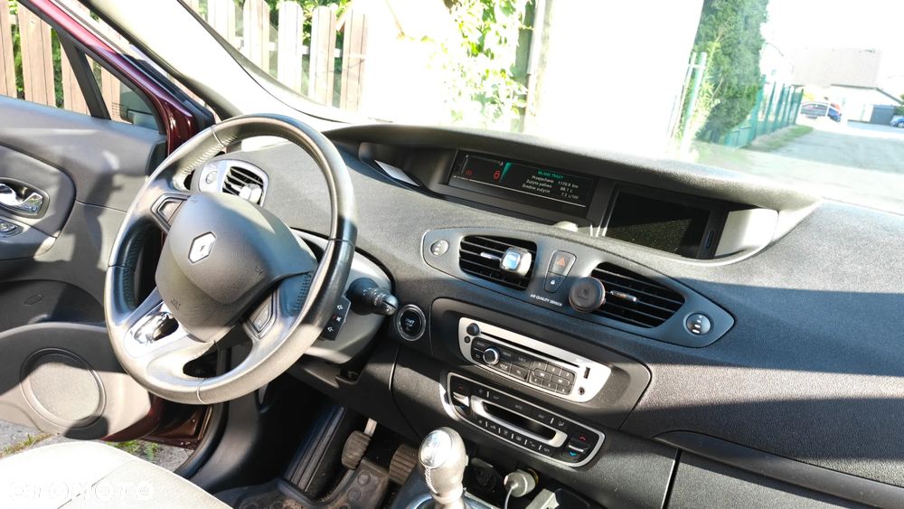Renault Scenic 1.2 TCe Energy Limited EU6 - 17