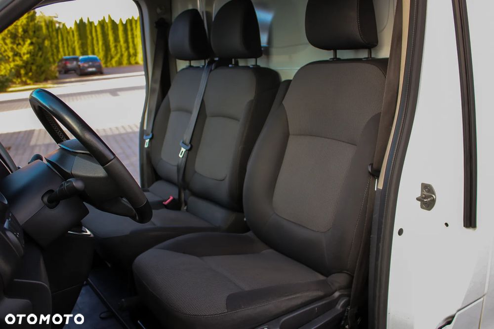 Renault Trafoc - 24