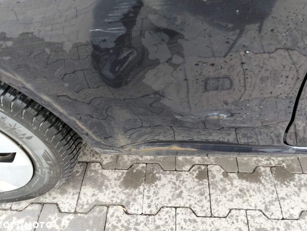 Volkswagen up! black - 4