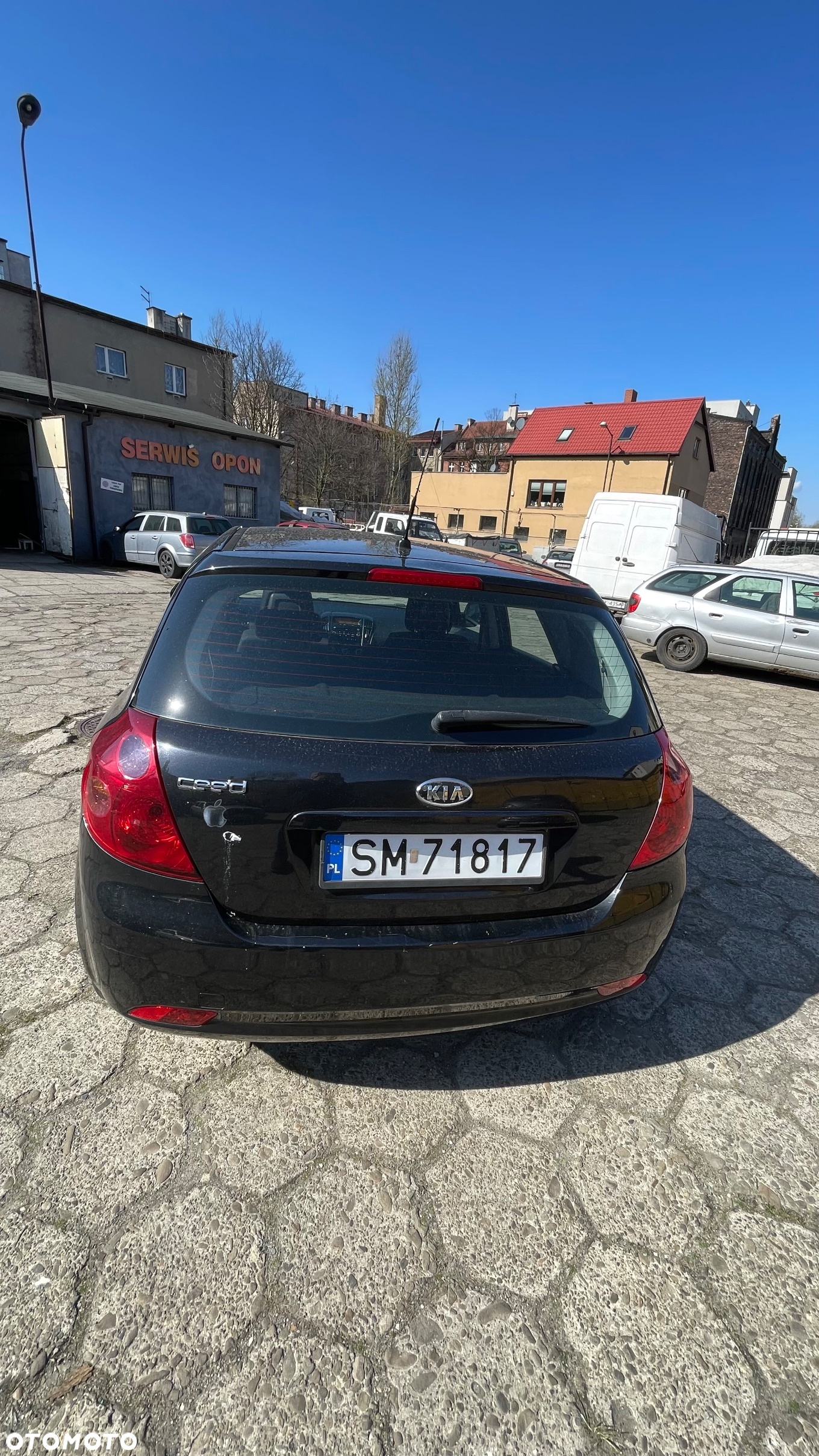Kia Ceed - 8