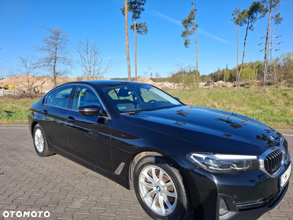 BMW Seria 5 518d - 8