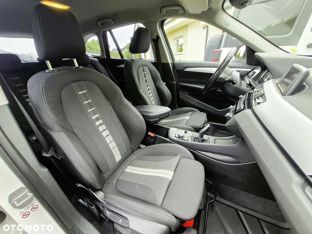 BMW X1 sDrive18i GPF Advantage - 19