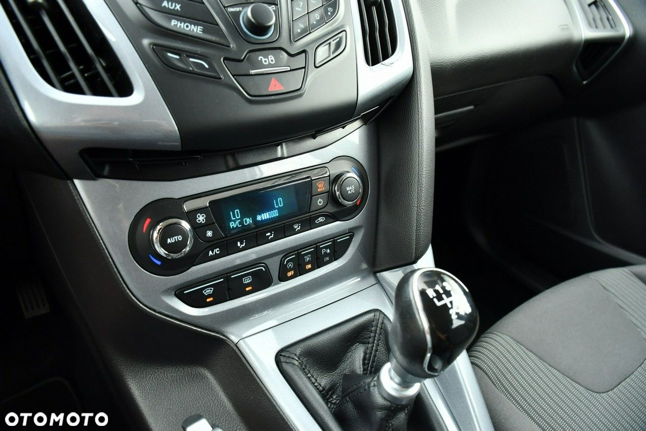 Ford Focus 1.0 EcoBoost Active Business - 39