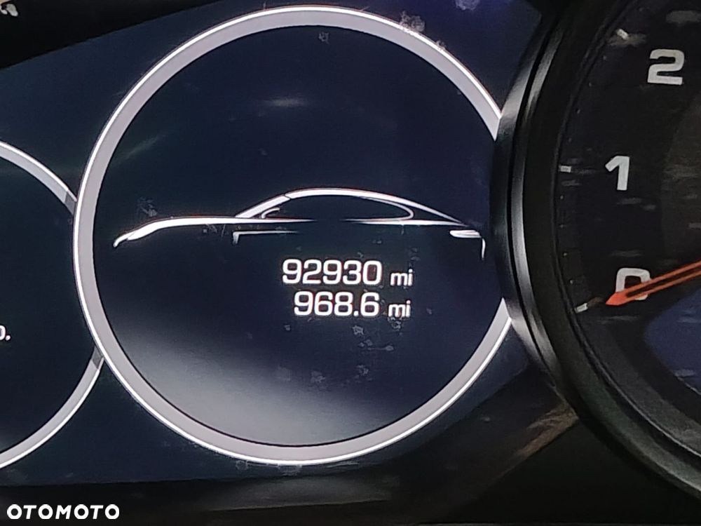 Porsche Panamera - 17