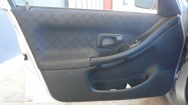 Para Peças Peugeot 306 (7B, N3, N5) - 4