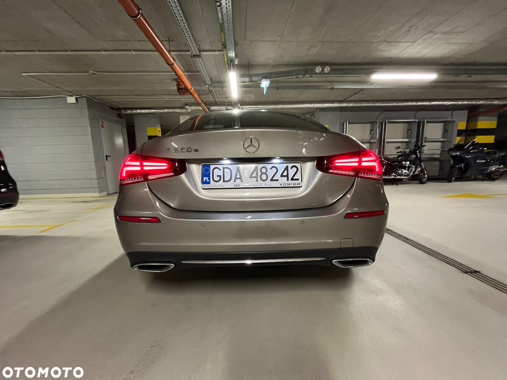Mercedes-Benz Klasa A 250 E Progressive 8G-DCT - 12