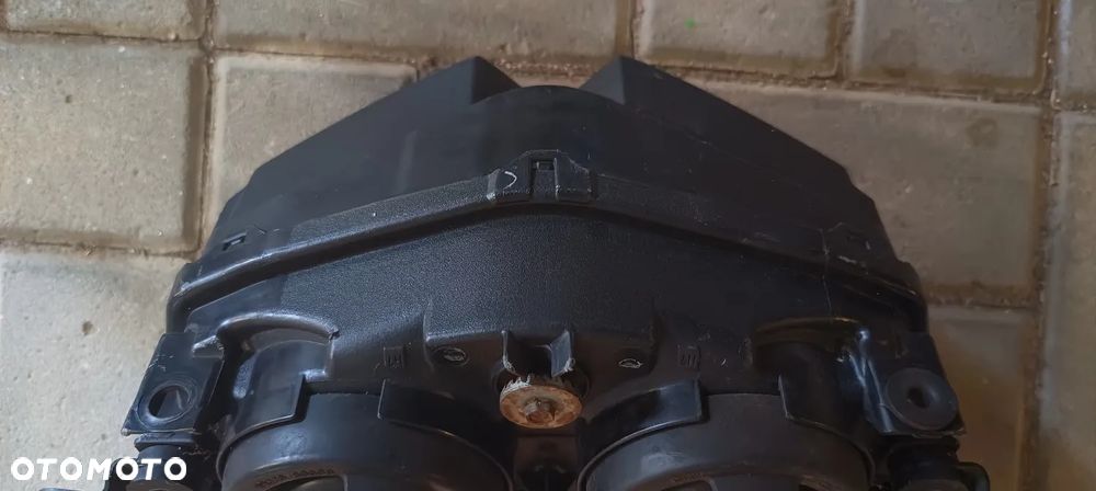 KAWASAKI Z1000 CZASZA OWIEWKA REFLEKTOR LAMPA PRZÓD07-09 - 28