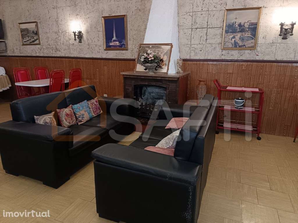 Restaurante com parque de estacionamento privado no centro de São J... - Grande imagem: 2/21