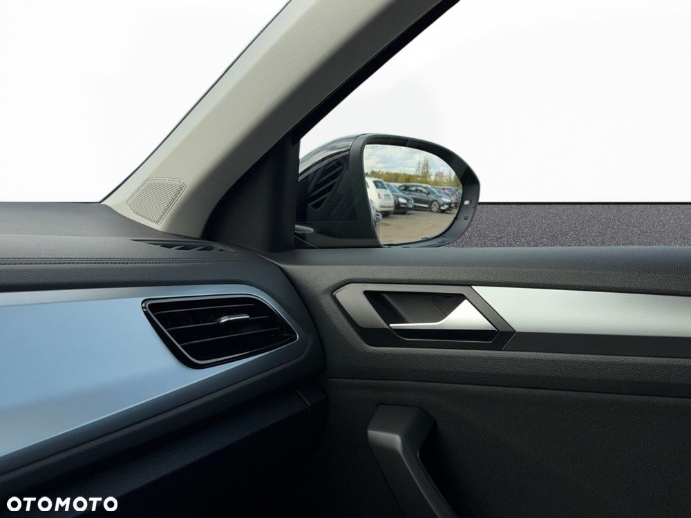 Volkswagen T-Roc 1.5 TSI Life DSG - 26