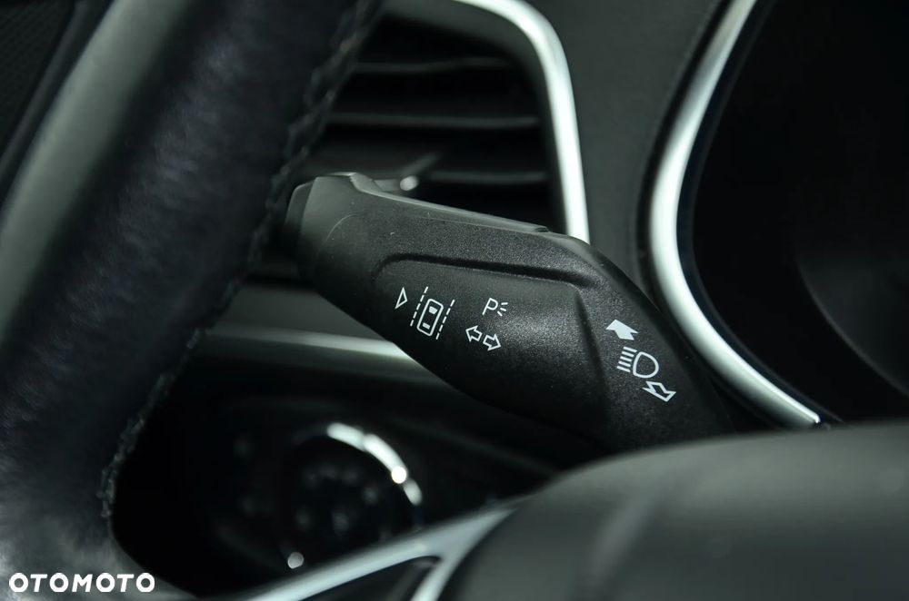 Ford S-Max 2.0 EcoBlue Titanium - 32
