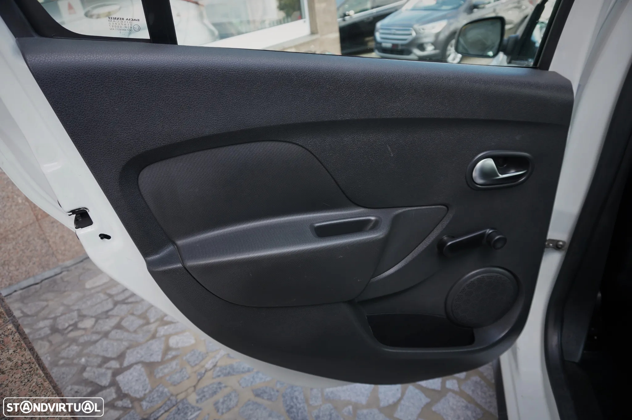 Dacia Logan MCV 0.9 TCe Stepway - 13