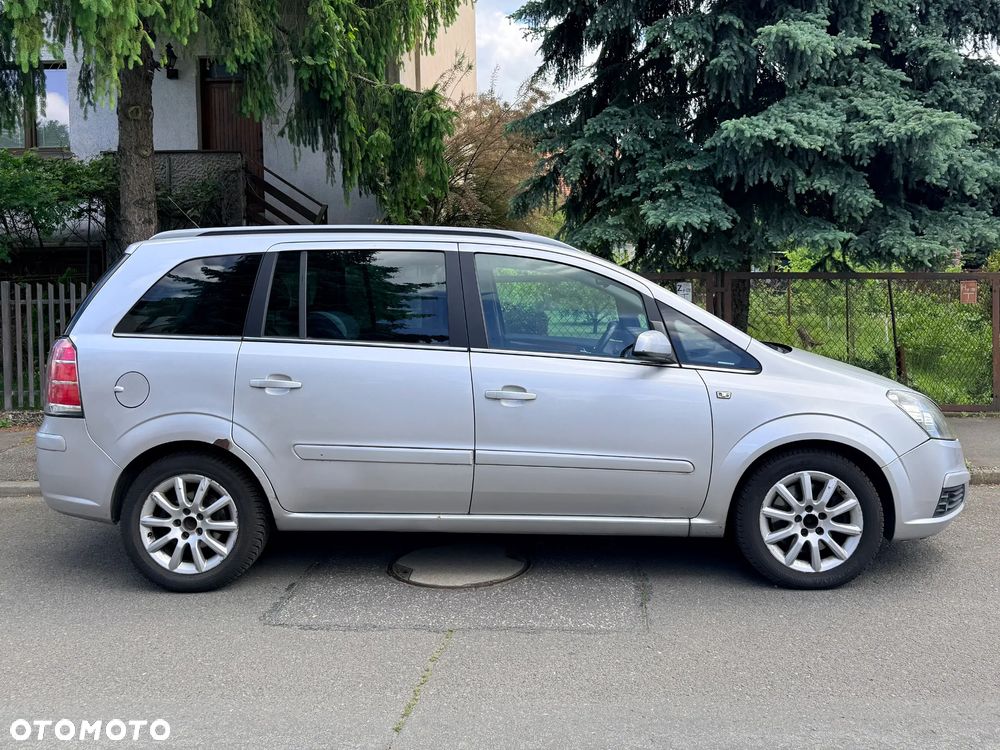 Opel Zafira 1.9 CDTI Enjoy - 3