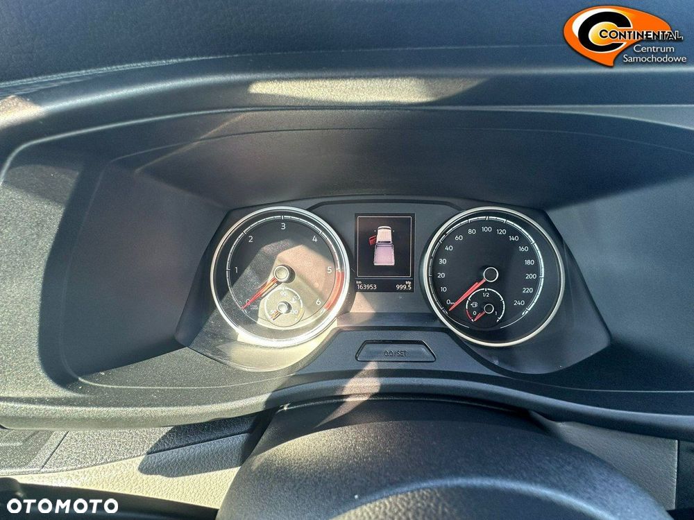 Volkswagen Transporter - 11