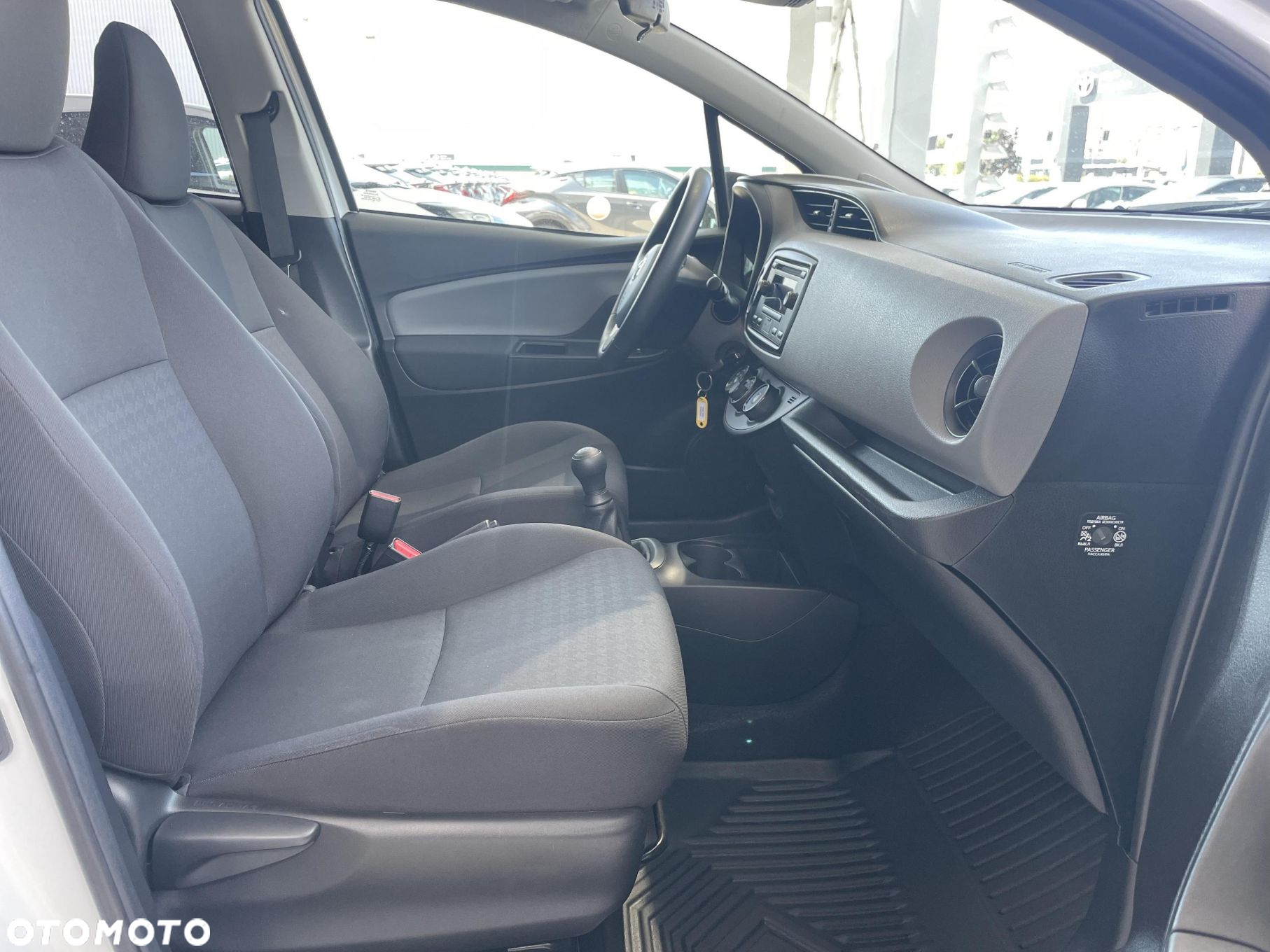 Toyota Yaris - 9