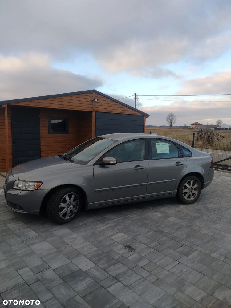 Volvo S40 2.0D DPF Powershift Summum - 3