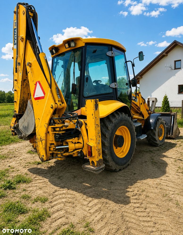 JCB 3cx - 8