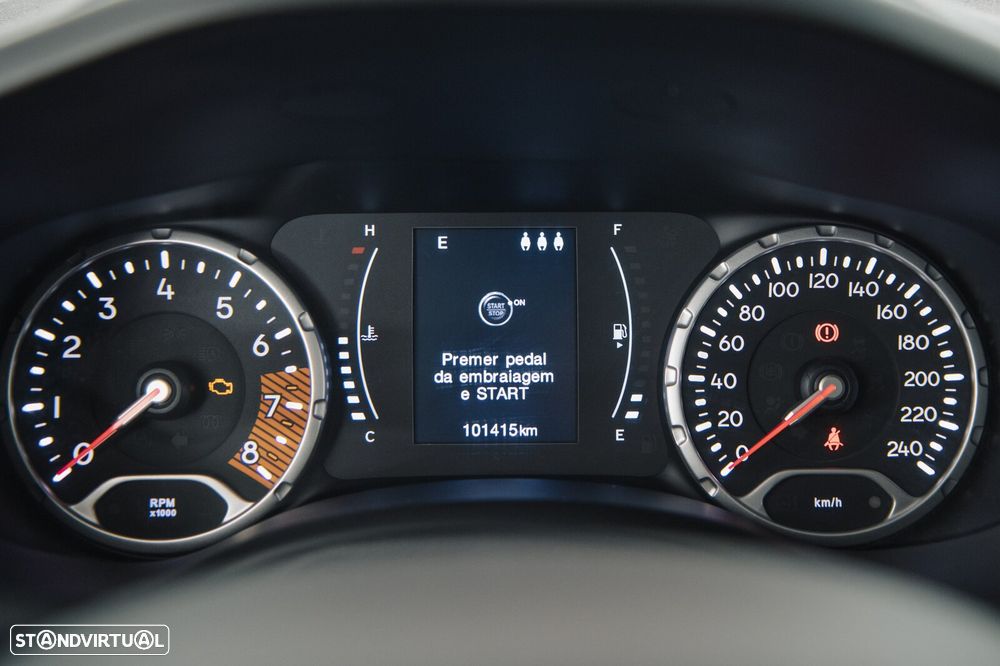 Jeep Renegade 1.0 T Night Eagle - 16