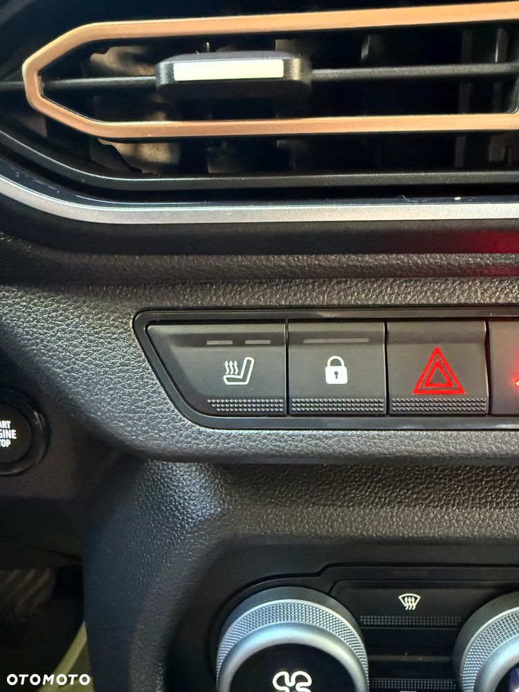 Dacia Jogger 1.6 Full Hybrid 140 Extreme+ MMT 7os - 33