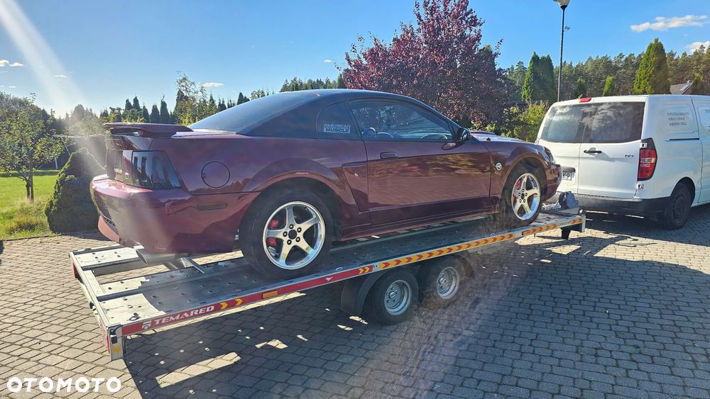 Ford Mustang 4.6 V8 GT - 30