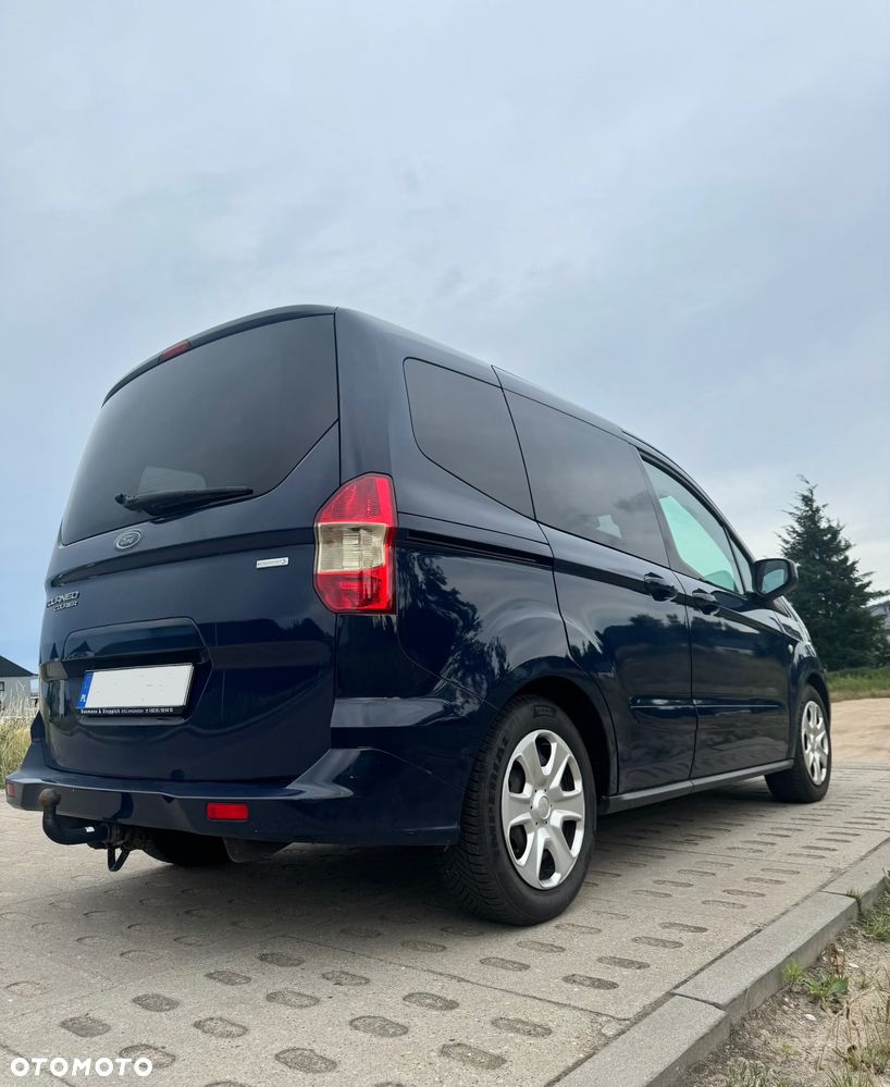 Ford Tourneo Courier - 3