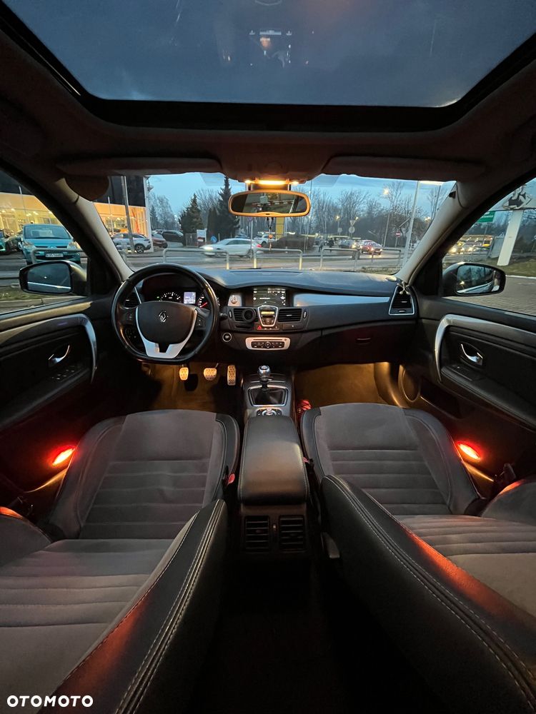 Renault Laguna 2.0 dCi GT - 10