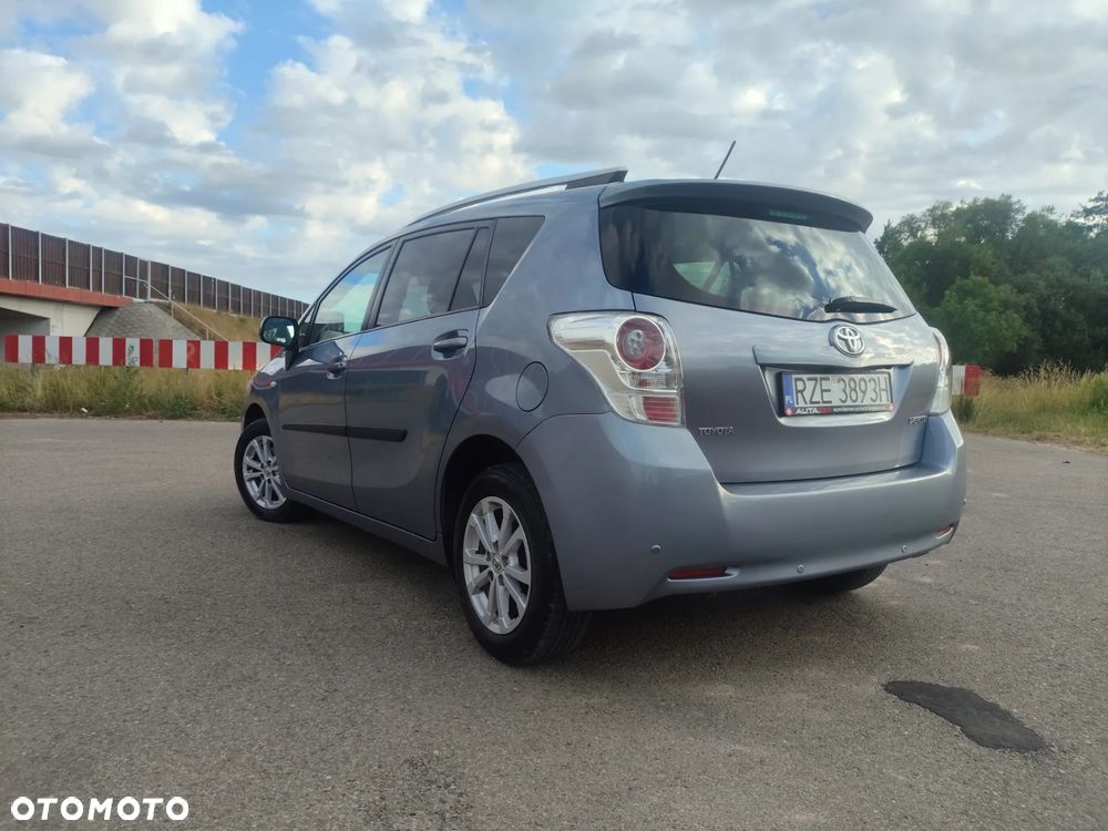 Toyota Verso 1.8 Sol EU5 7os - 6