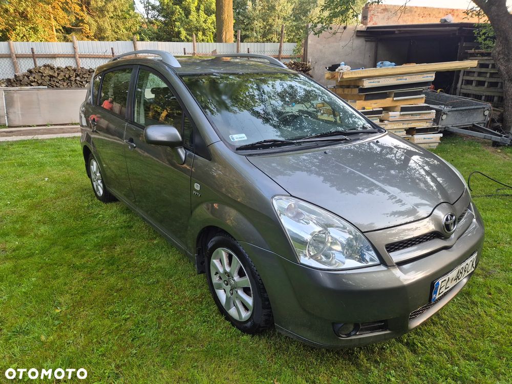 Toyota Corolla Verso 1.8 Sol + 7os MM - 2