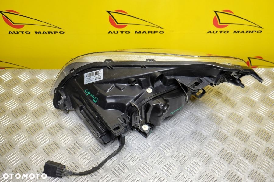 VOLVO XC60 2008-2013 REFLEKTOR LAMPA XENON SKRĘTNA R USA - 6