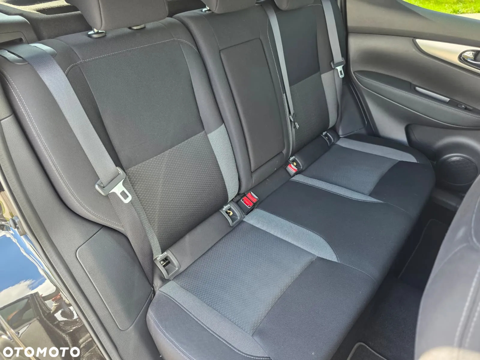Nissan Qashqai 1.3 DIG-T N-Connecta DCT - 13