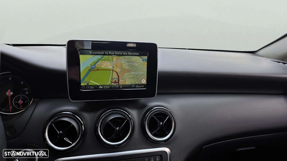 Mercedes-Benz A 180 CDI (BlueEFFICIENCY) Urban - 18