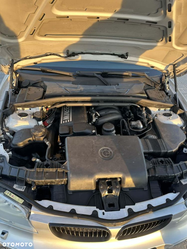 BMW Seria 1 116i - 5