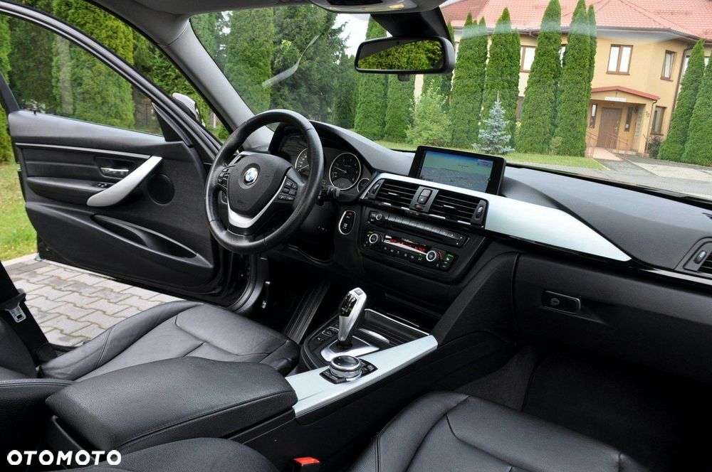 BMW Seria 3 - 24