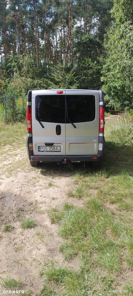 Renault Trafic - 2