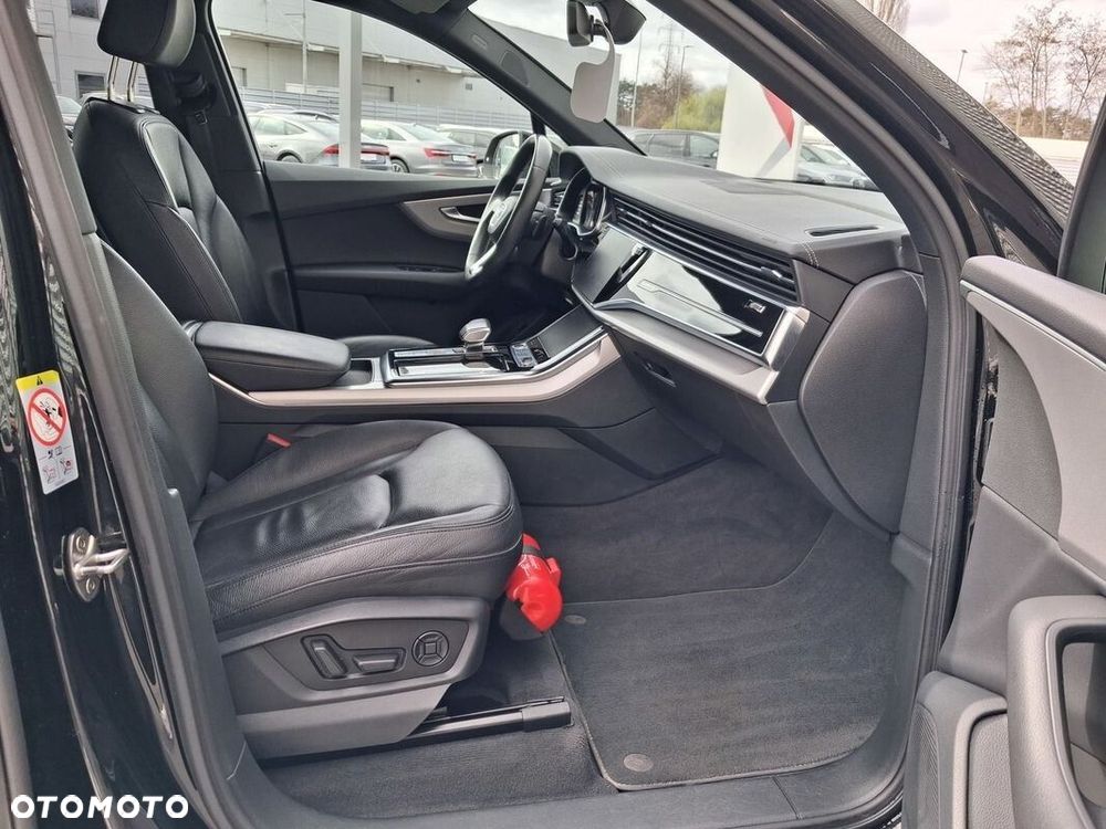 Audi Q7 - 10