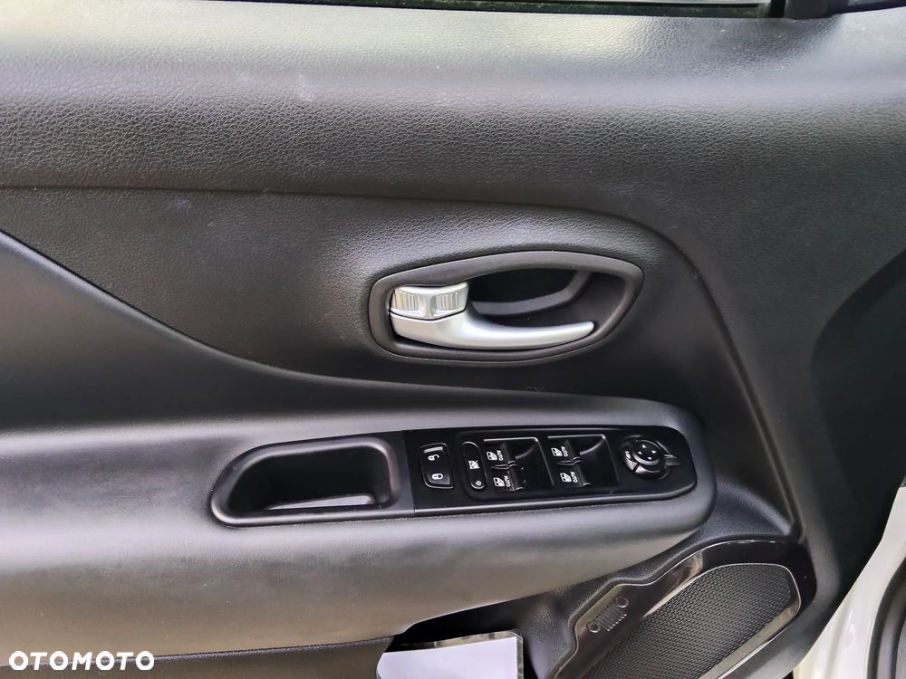 Jeep Renegade 1.3 T-GDI 4xe Automatik S - 13