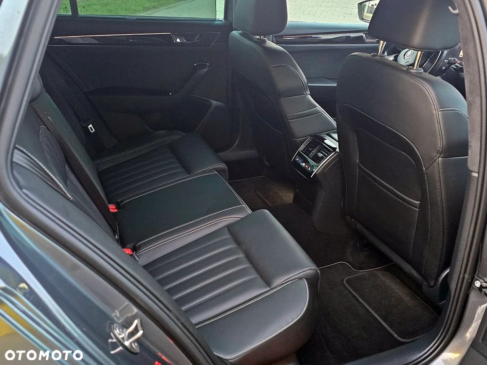 Skoda Superb 2.0 TDI DSG L&K - 20