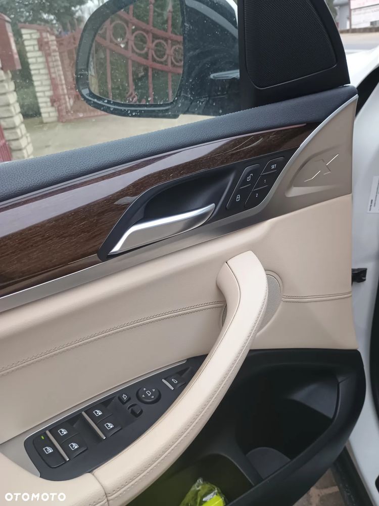 BMW X3 xDrive20d Luxury Line sport - 11