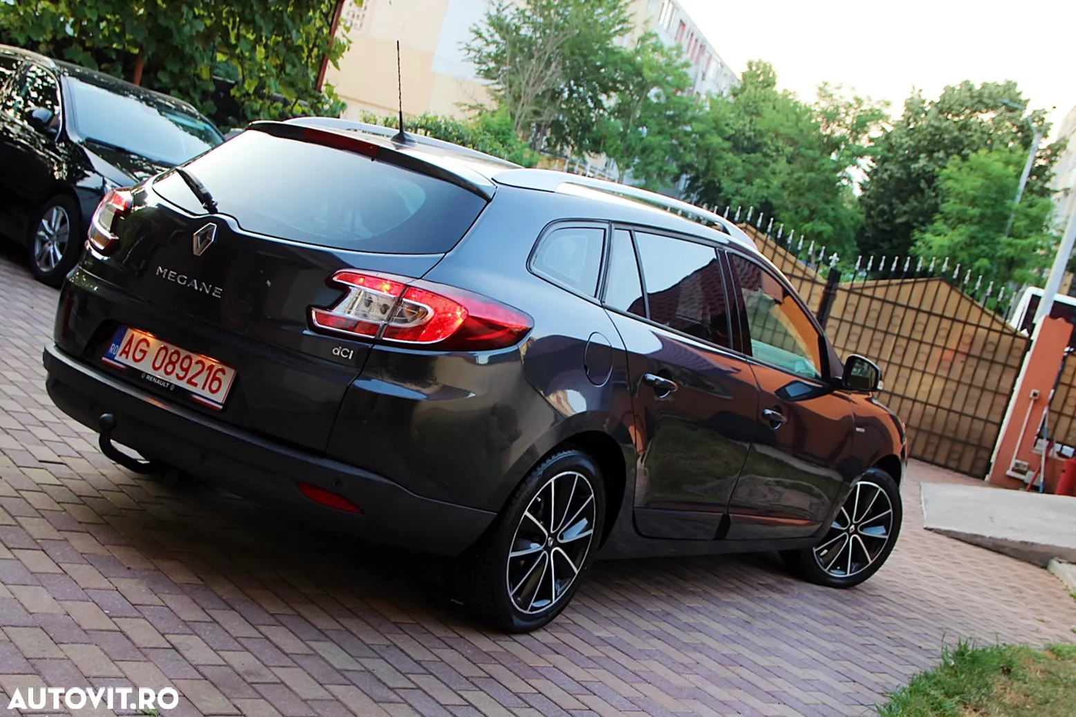 Renault Megane Grandtour ENERGY dCi 110 Start & Stopp Bose Edition - 13