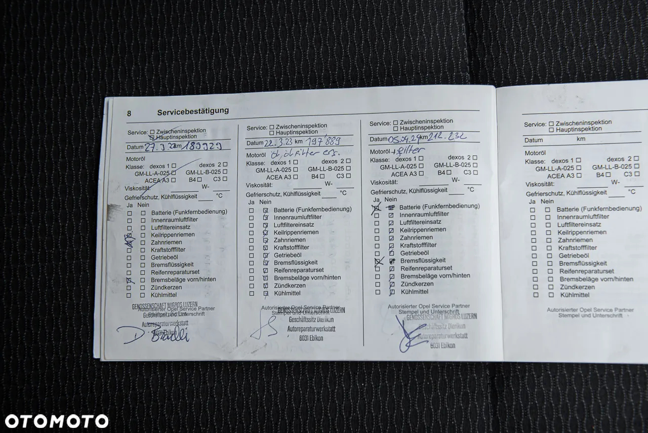 Opel Insignia - 31