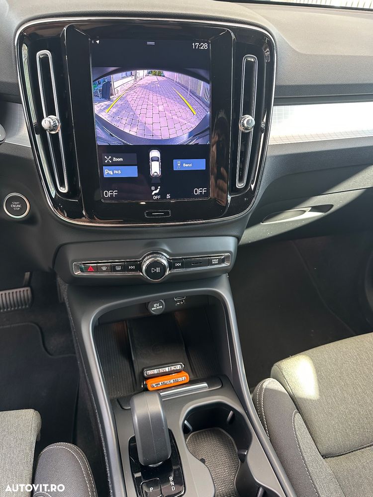Volvo XC 40 T4 Recharge DKG Core - 7