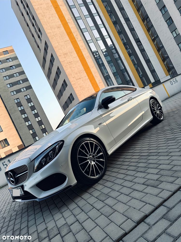 Mercedes-Benz Klasa C 200 4-Matic 9G-TRONIC - 3